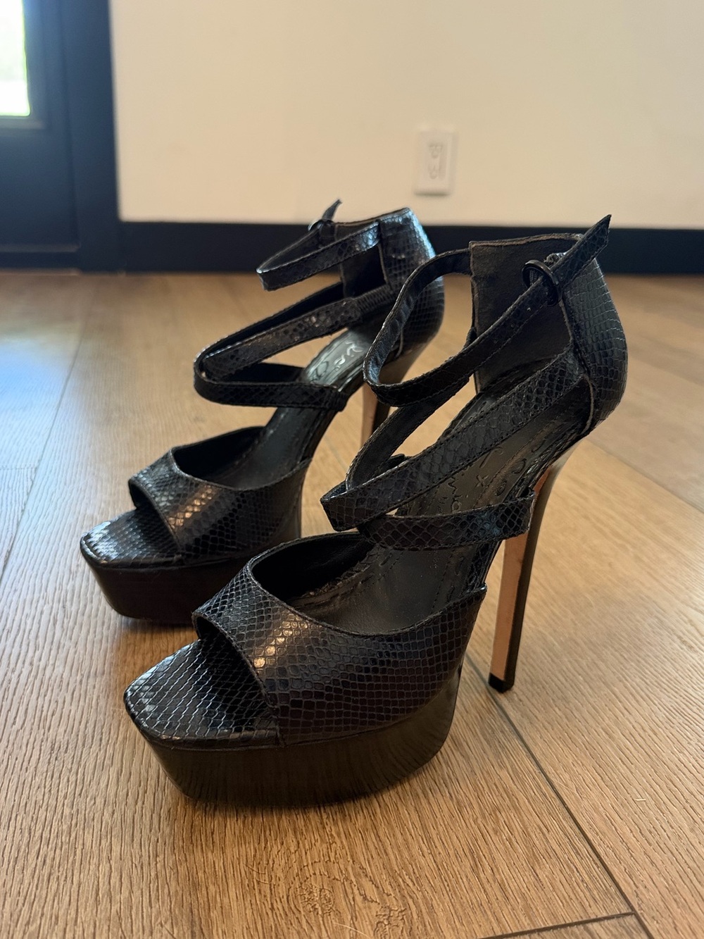 Alice + Olivia Black Snake-Embossed Platform Strappy Heels